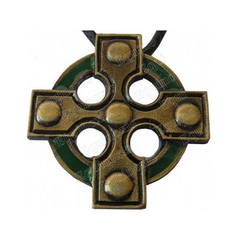 Pendentif celtique – Croix celtique 2 – Bronze antique – Emaillé vert